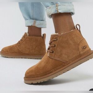 Cozy UGG Tan Suede Boots with Fur Lining size 11 men's